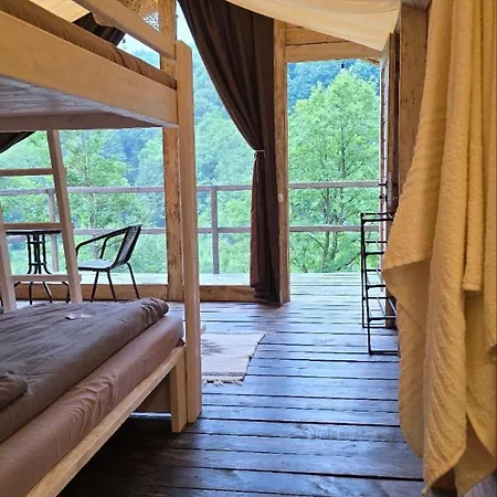 Ferienhaus Aж у небі Vizhenka